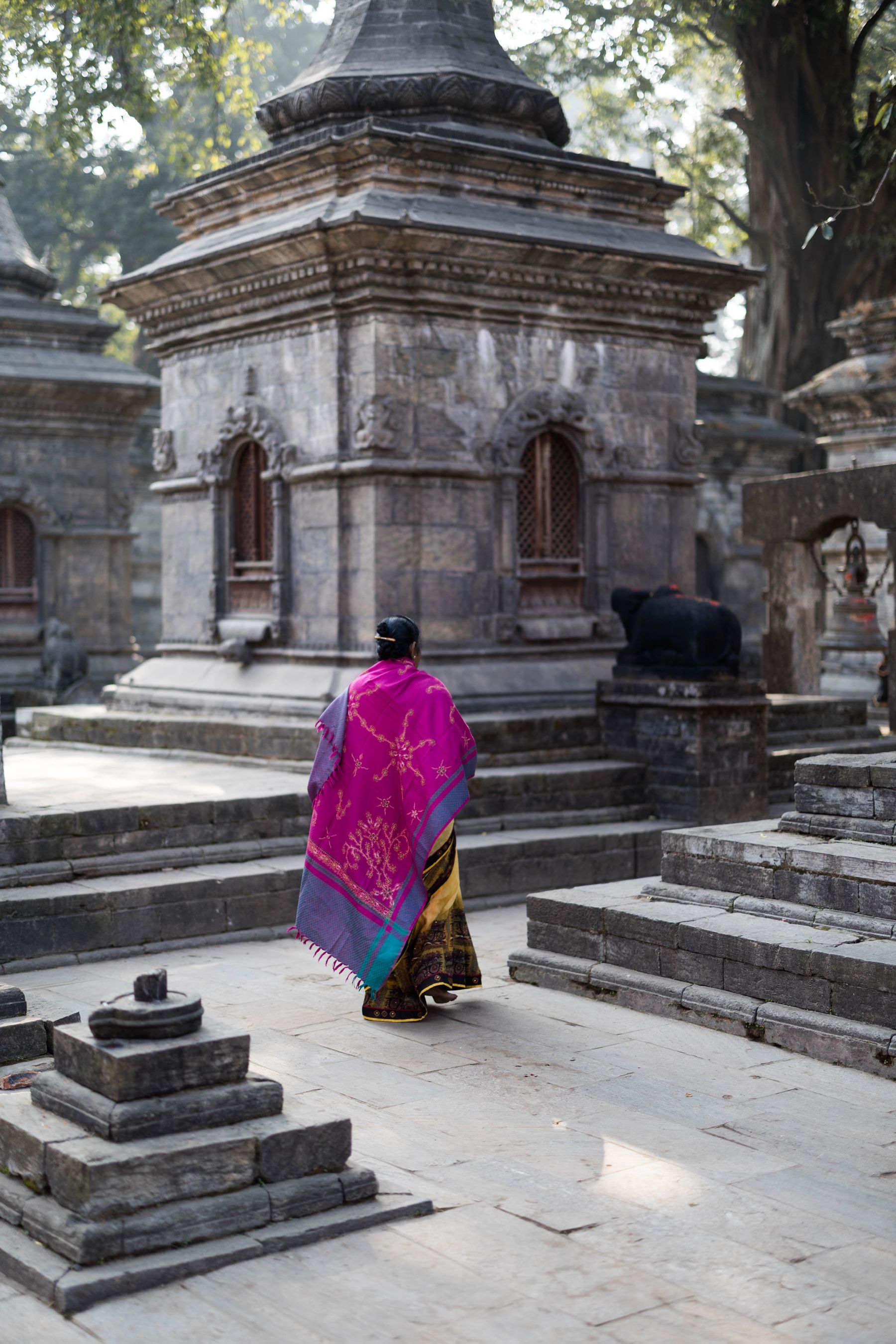 Tombs and Colorful Lady